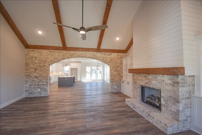 Brick Accent - Great Room