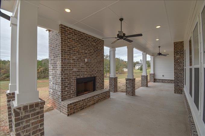 Back Porch - Dillion 206A