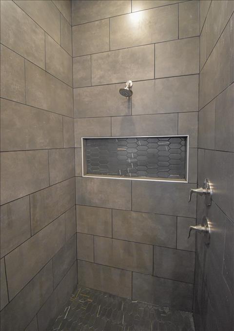Shower - Dillion 206A Plan